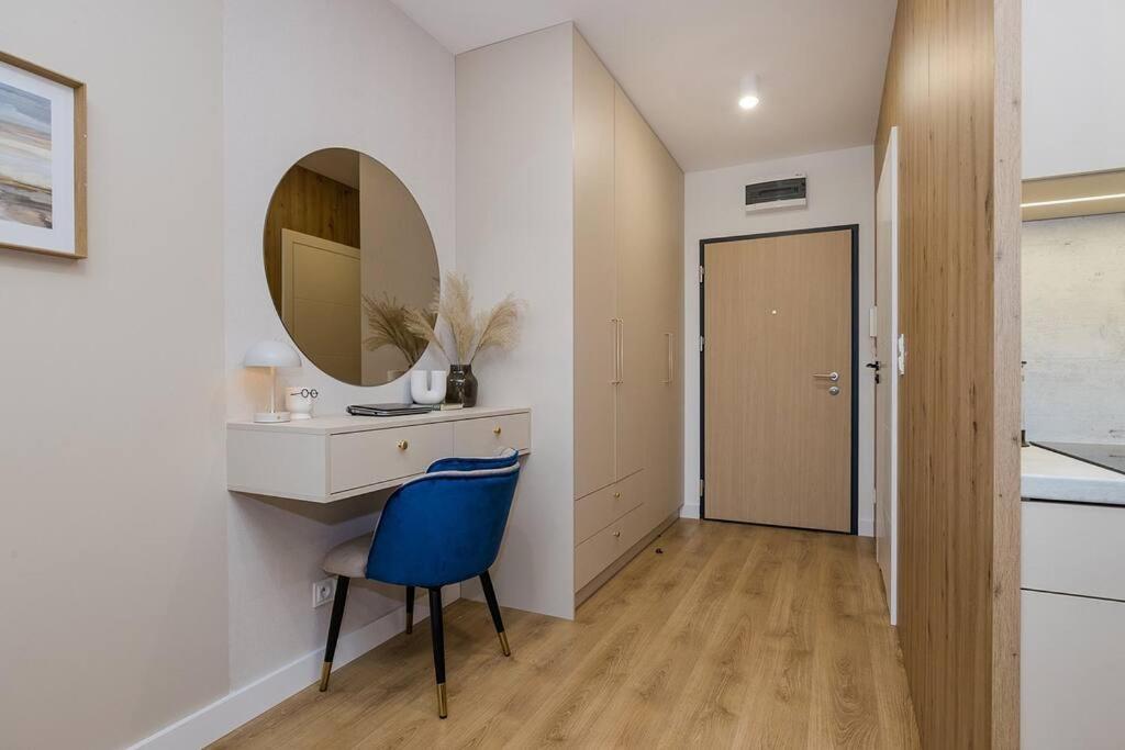 Superapart Klobucka Apt345 ワルシャワ エクステリア 写真